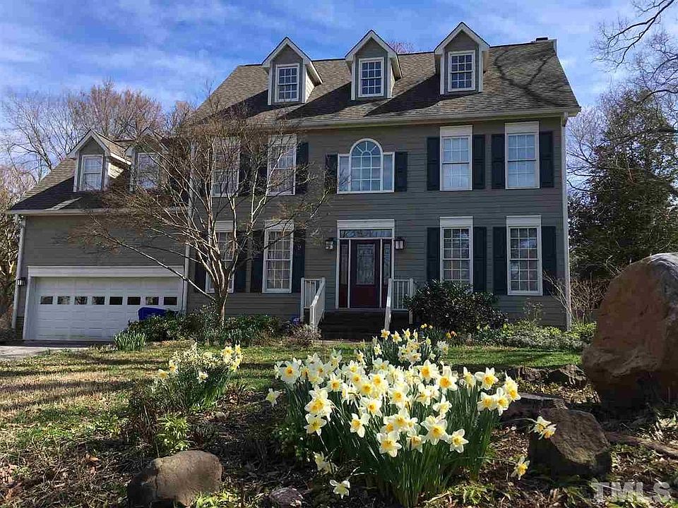 1st image of 207 River Birch Ln