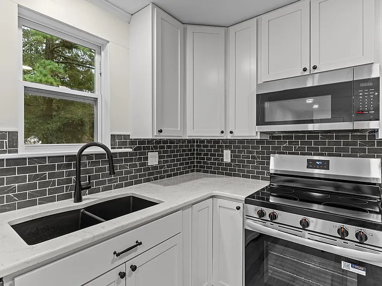 Built-In Microwave & Electric Range