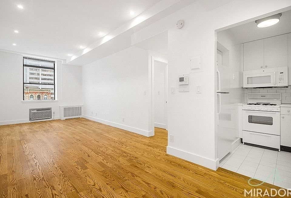 1st image of 304 E 20th St APT 6D