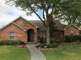 1409 Ridgemoor Ln, Richardson, TX 75082