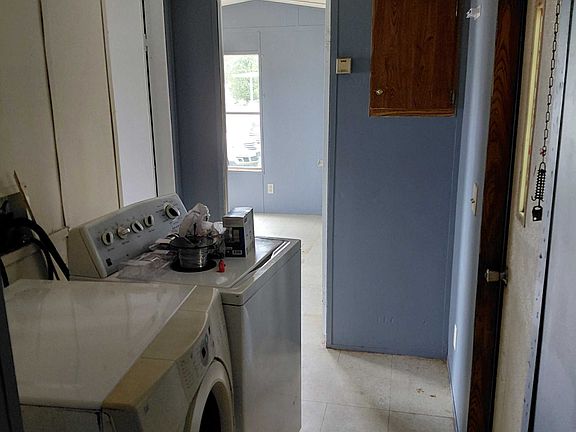 4th image of 224 Hucks Way Unit 38