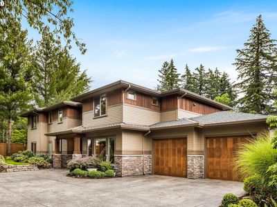 12812 Alto Park Rd, Lake Oswego, OR, 97034