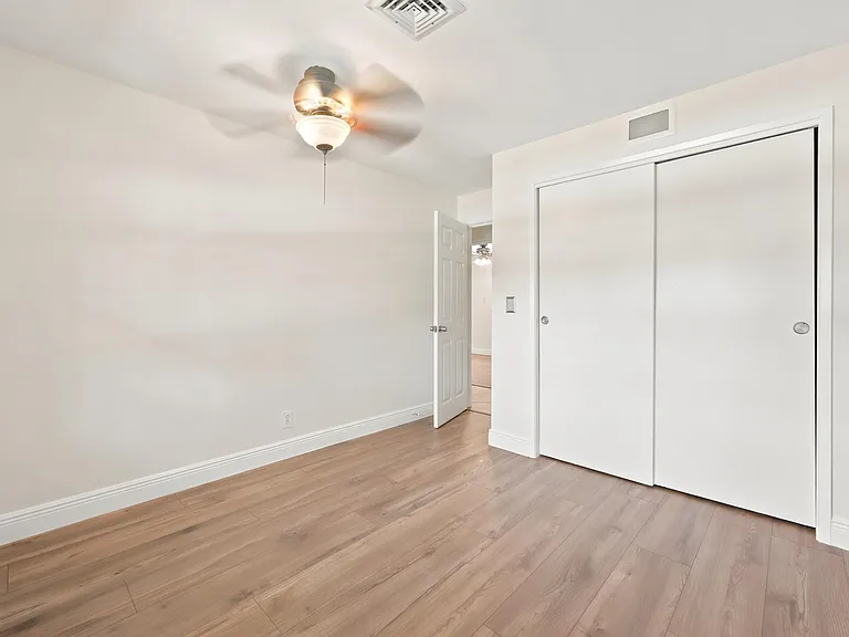 1222 SW 5th St — Photo 31