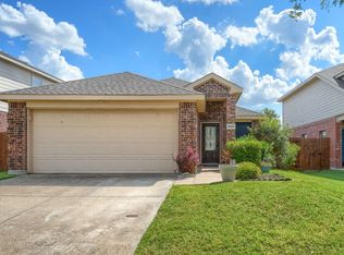 4027 Eagle Dr, Heartland, TX 75126