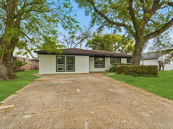 4th image of 910 Beaver Bend Rd