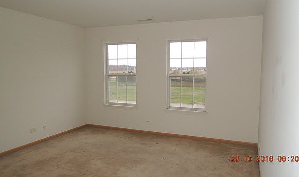 2nd image of 107 Alexis St