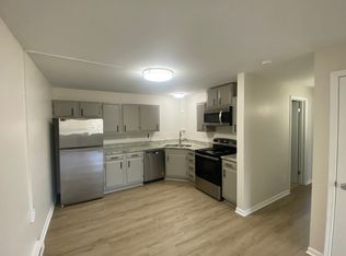 127 Harrington Ave APT 1D, Crown Pt, IN 46307