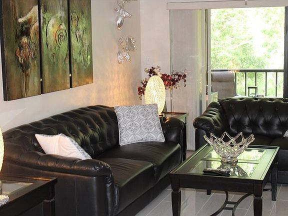 5th image of 6140 Burnside Cir #D-204
