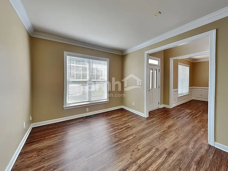 2713 Twin Ash Ct — Photo 6