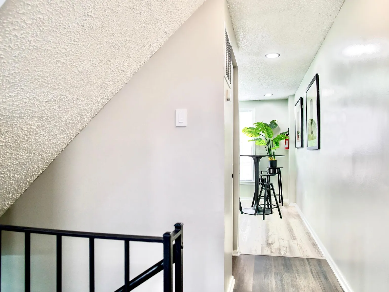514 Wyeth St — Photo 2