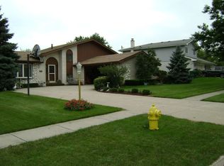 14605 S Mallard Dr, Homer Glen, IL 60491