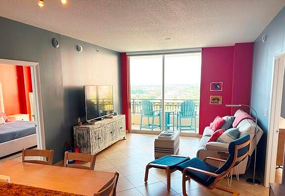 4th image of 550 Okeechobee Boulevard #1405