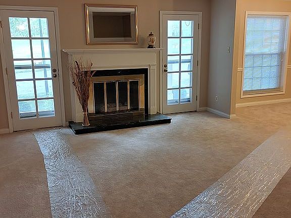 5th image of 15631 Hedgeford Ct APT 8