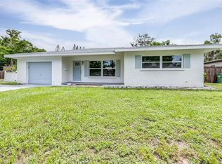 2201 20th Street Ct W, Bradenton, FL 34205
