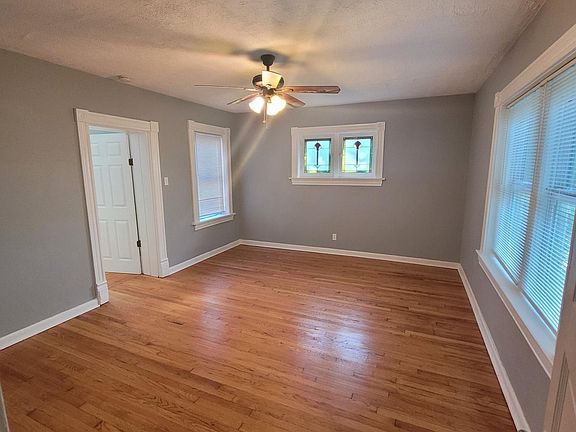 2nd image of 4320 Hartford St #2F
