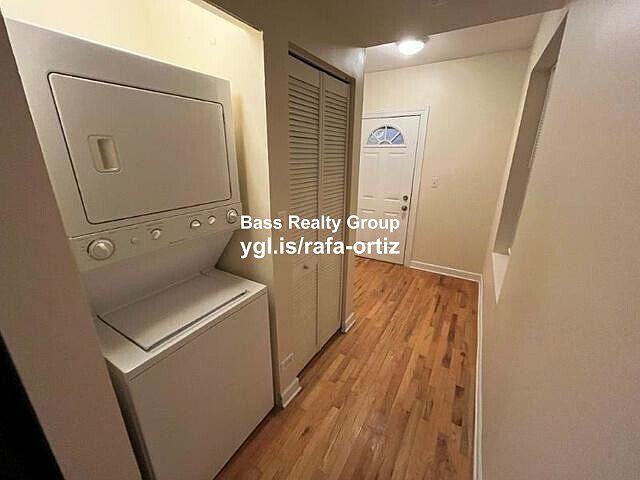 1st image of 1818 W Chase Ave #2