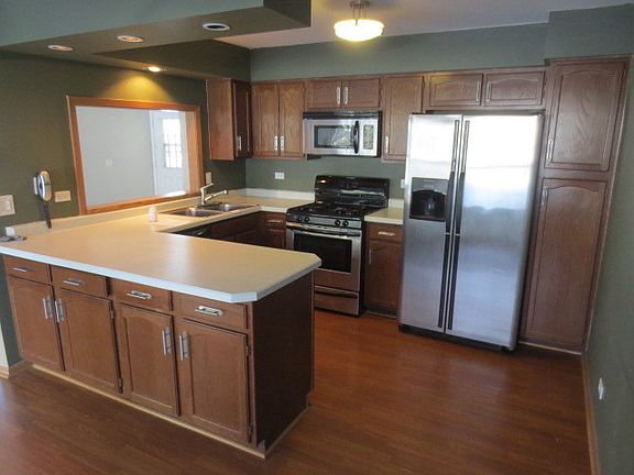 2nd image of 1850 Pebble Beach Cir #5