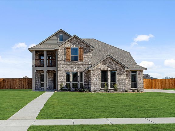 2nd image of 590 Crystal Lake Ln