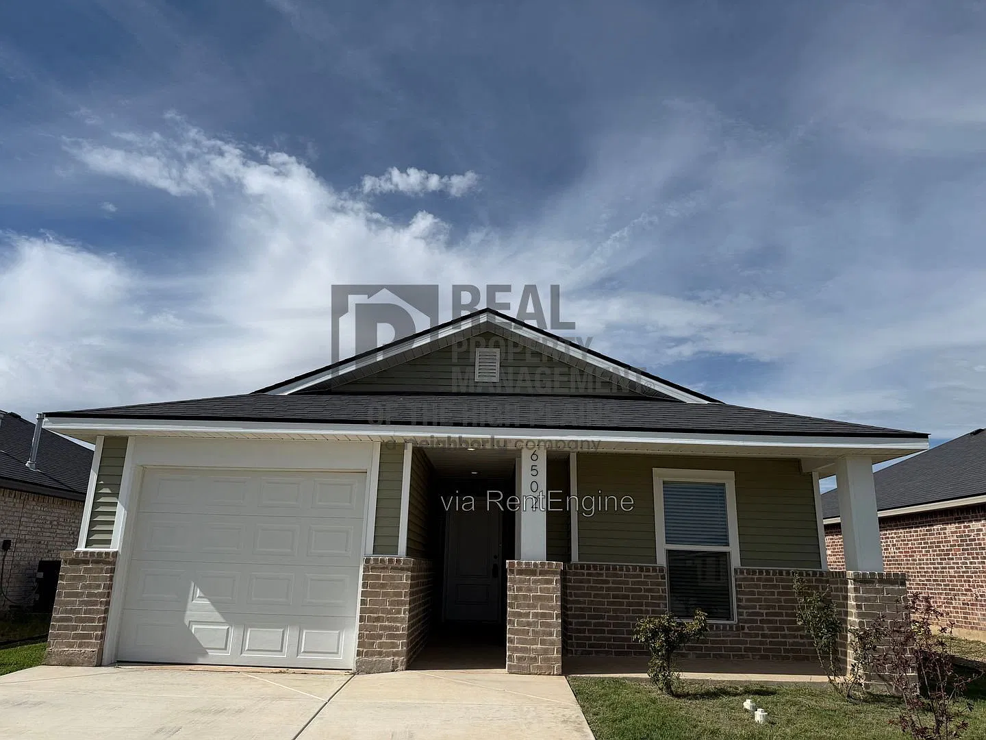 2 bed, 2.0 bath, 994 sqft, $1,650 — Photo 1