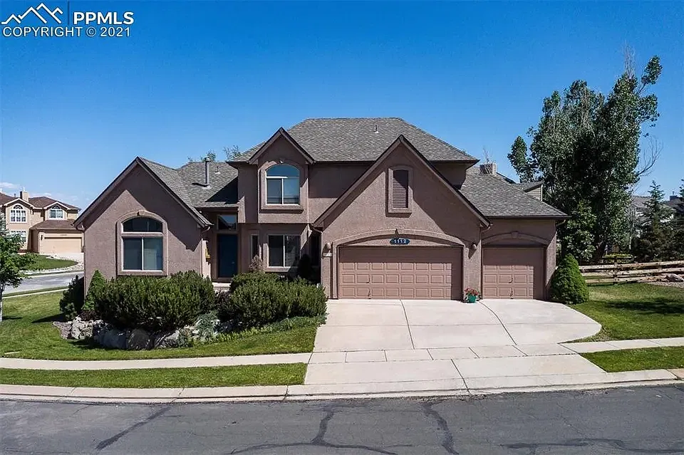 1112 Vista Oaks Dr