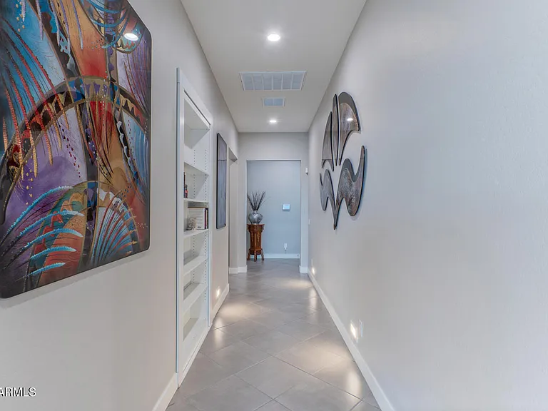11479 N Luckenbach St — Photo 3