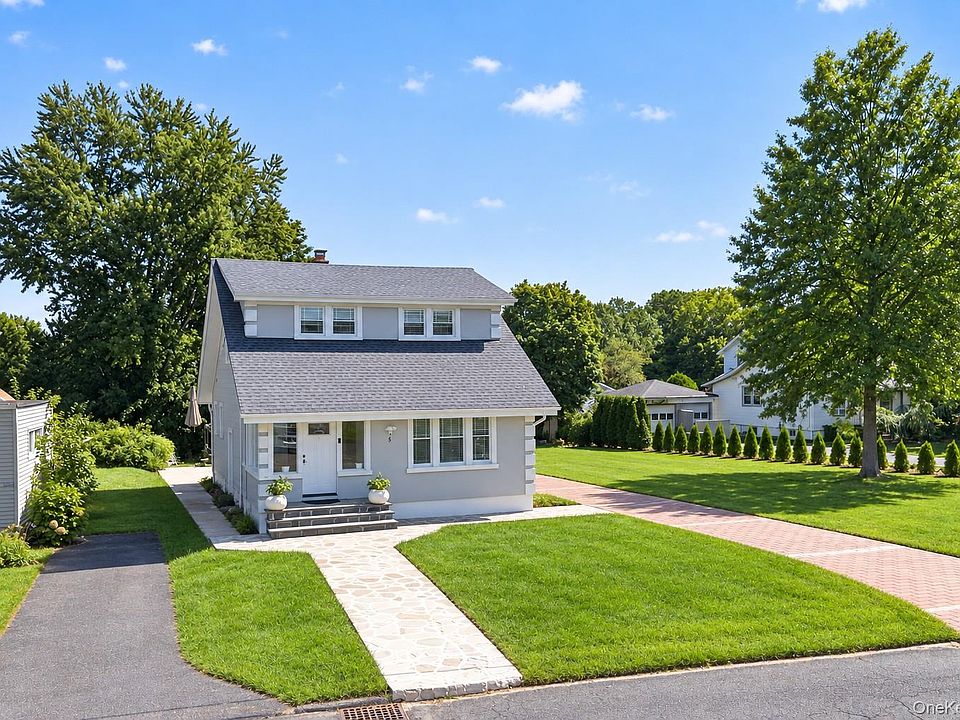 1st image of 8 Highview Avenue
