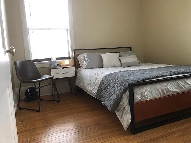 922 Smith Ave S — Photo 15