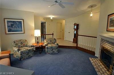 4th image of 225 Westwind Dr