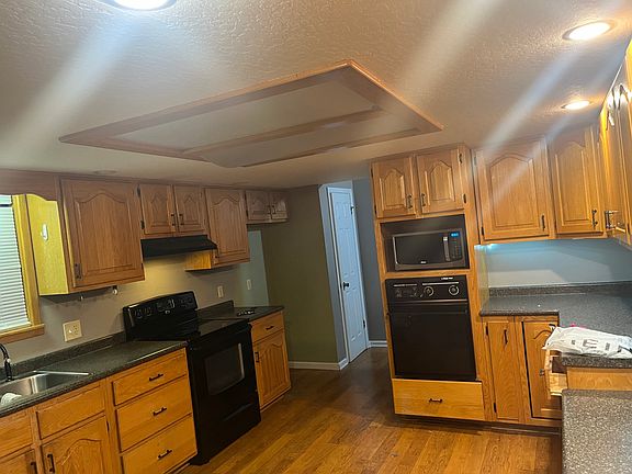 2nd image of 201 Bellwood Dr