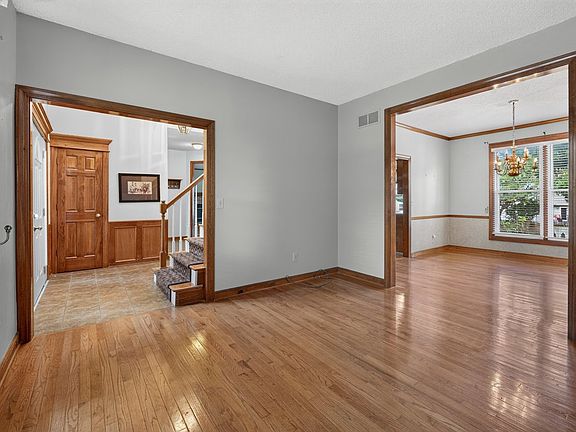 3rd image of 14510 S Kaw Dr
