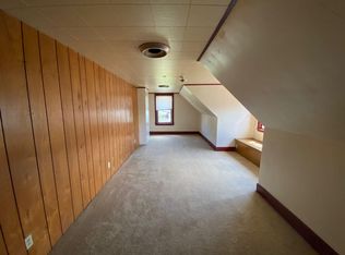 511 Woodward Ave #B, Kittanning, PA 16201