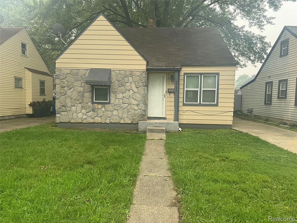 1st image of 4956 Huron St