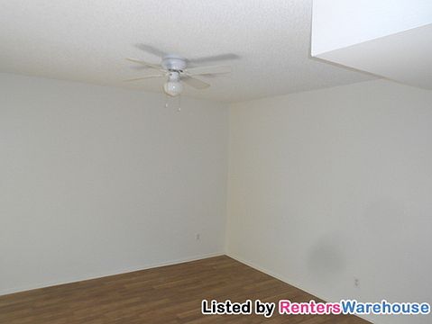 5th image of 9222 N 35th Ave APT 9