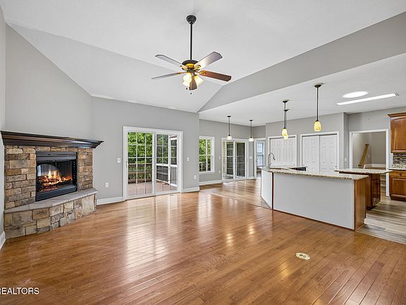 5th image of 513 Tanasi Cir
