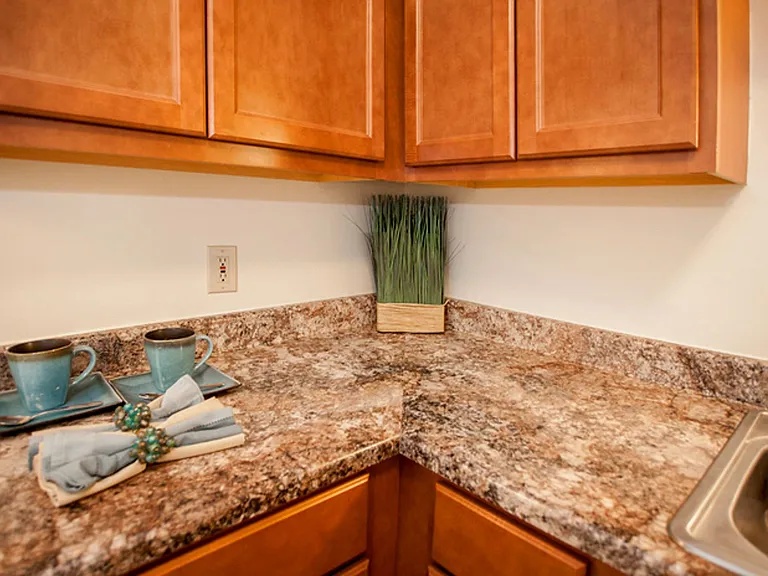 Arbor Glen Apartments — Photo 15