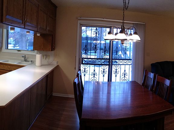 Kitchen/Dining/Den