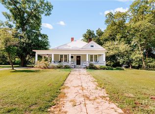 670 S Railroad Avenue, Carlton, GA 30627