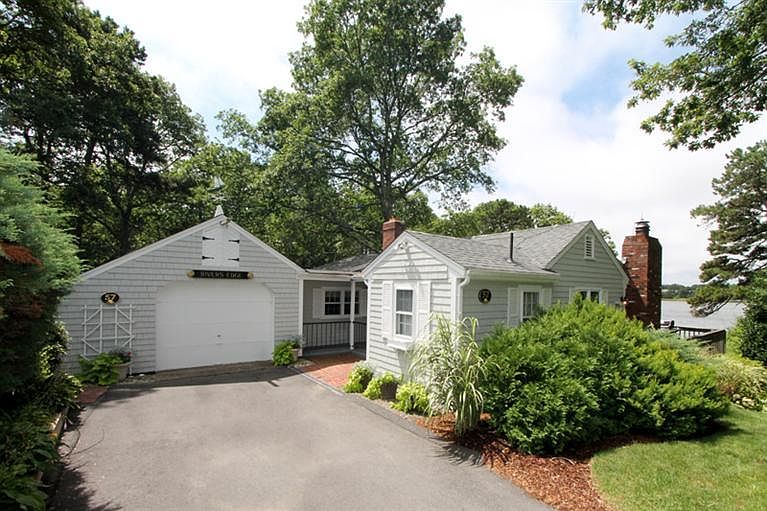 1st image of 57 Hawthorn St
