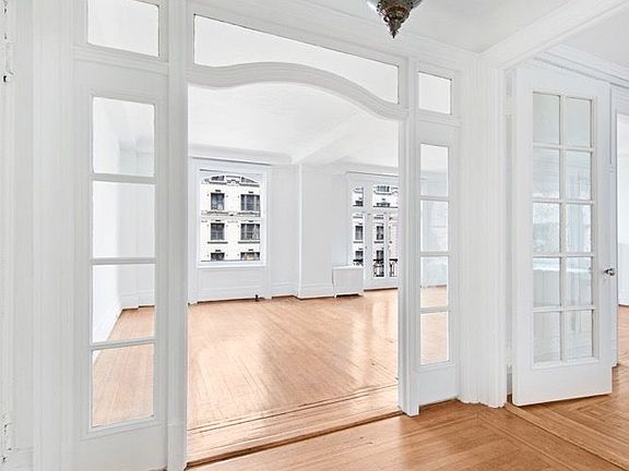 2nd image of 310 W 79th St APT 7E