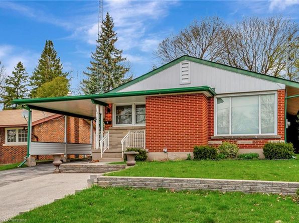 204 Clark Ave, Kitchener, ON N2C 1Y5