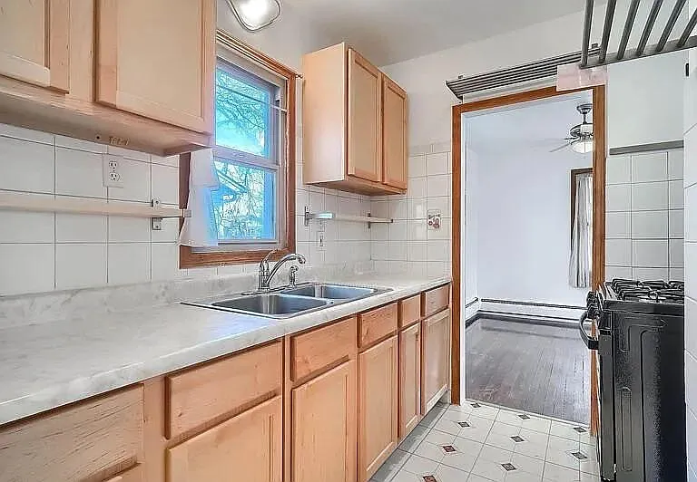 2383 S Williams St — Photo 15