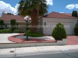 9325 Dry Dock Dr, Las Vegas, NV 89117