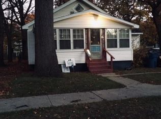3132 Sanford St, Muskegon Heights, MI