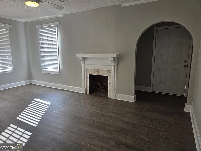 701 Green St — Photo 7