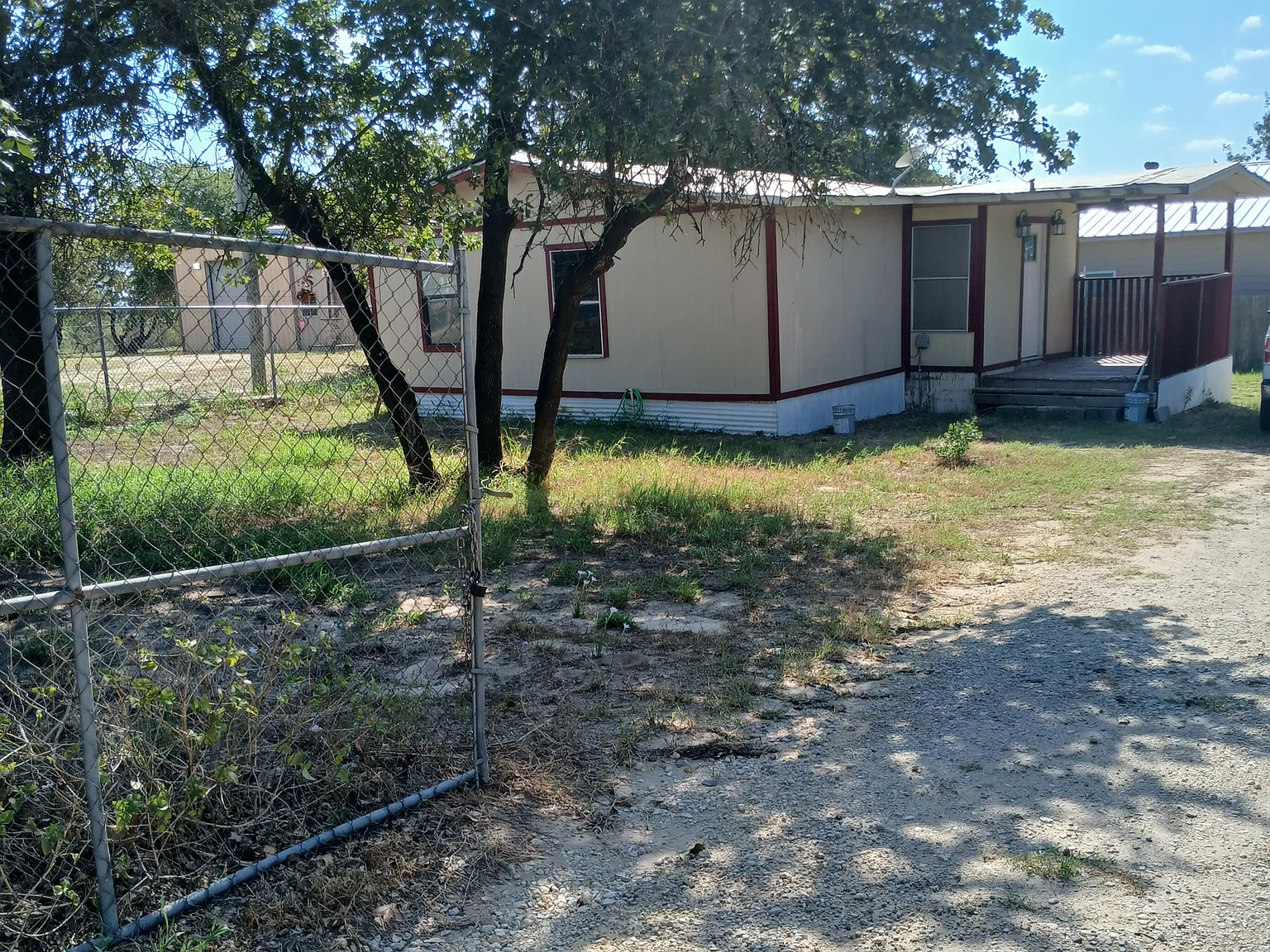 1039 County Road 6846 — Photo 1