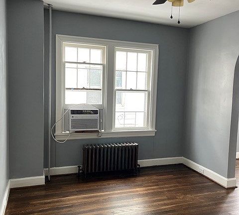 4th image of 911 Guilford Ave #1