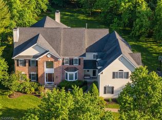 24 Chelsea Ct, Bernards Twp., NJ 07920