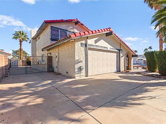 5th image of 3842 Higley St