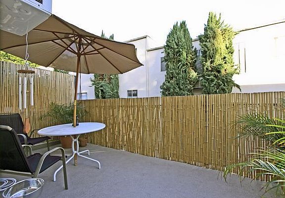 5th image of 964 Larrabee St APT 106