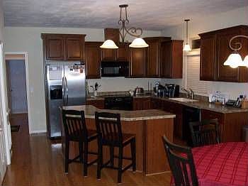 4th image of 2804 Matthew Dr